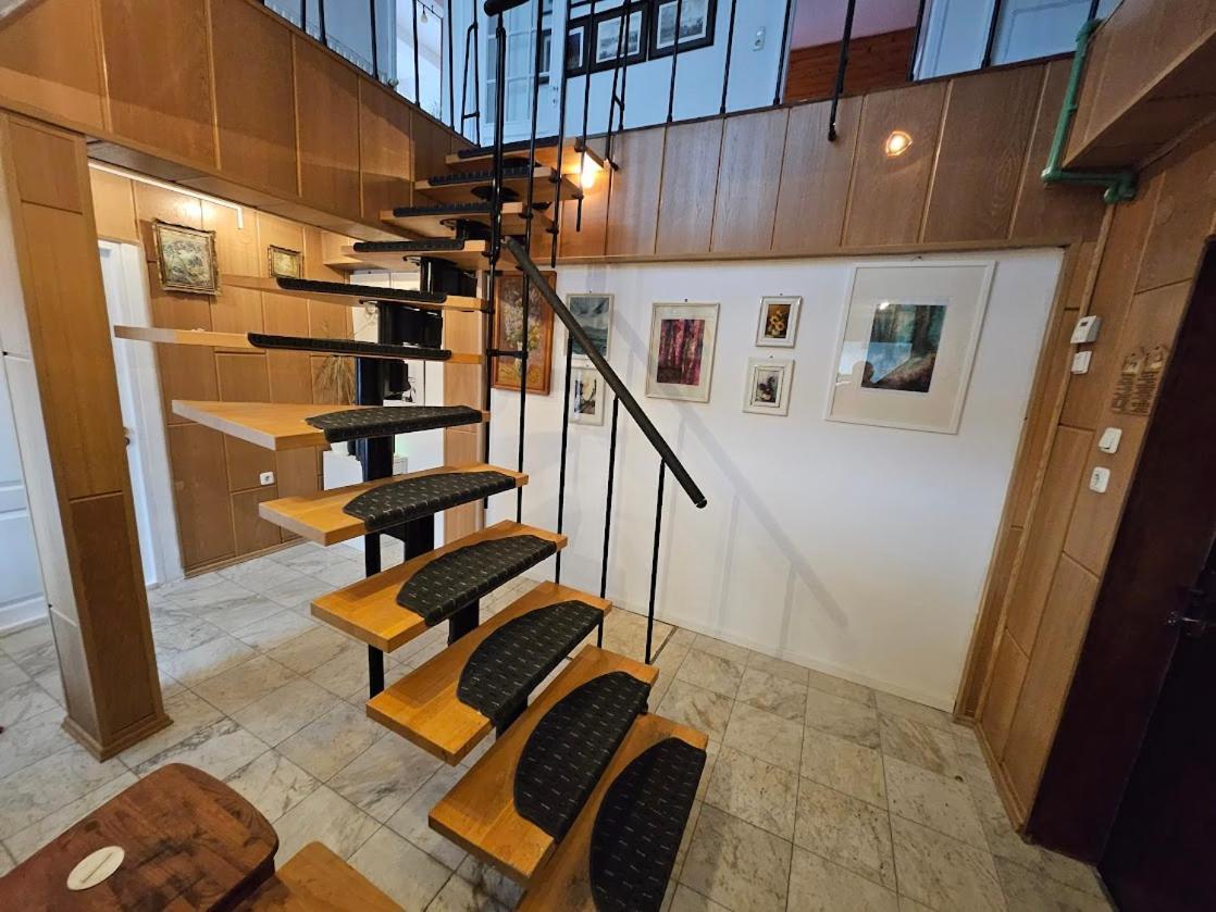 Pension Donaublick Grein 2 In Stifterstrasse19. Apartment ภายนอก รูปภาพ