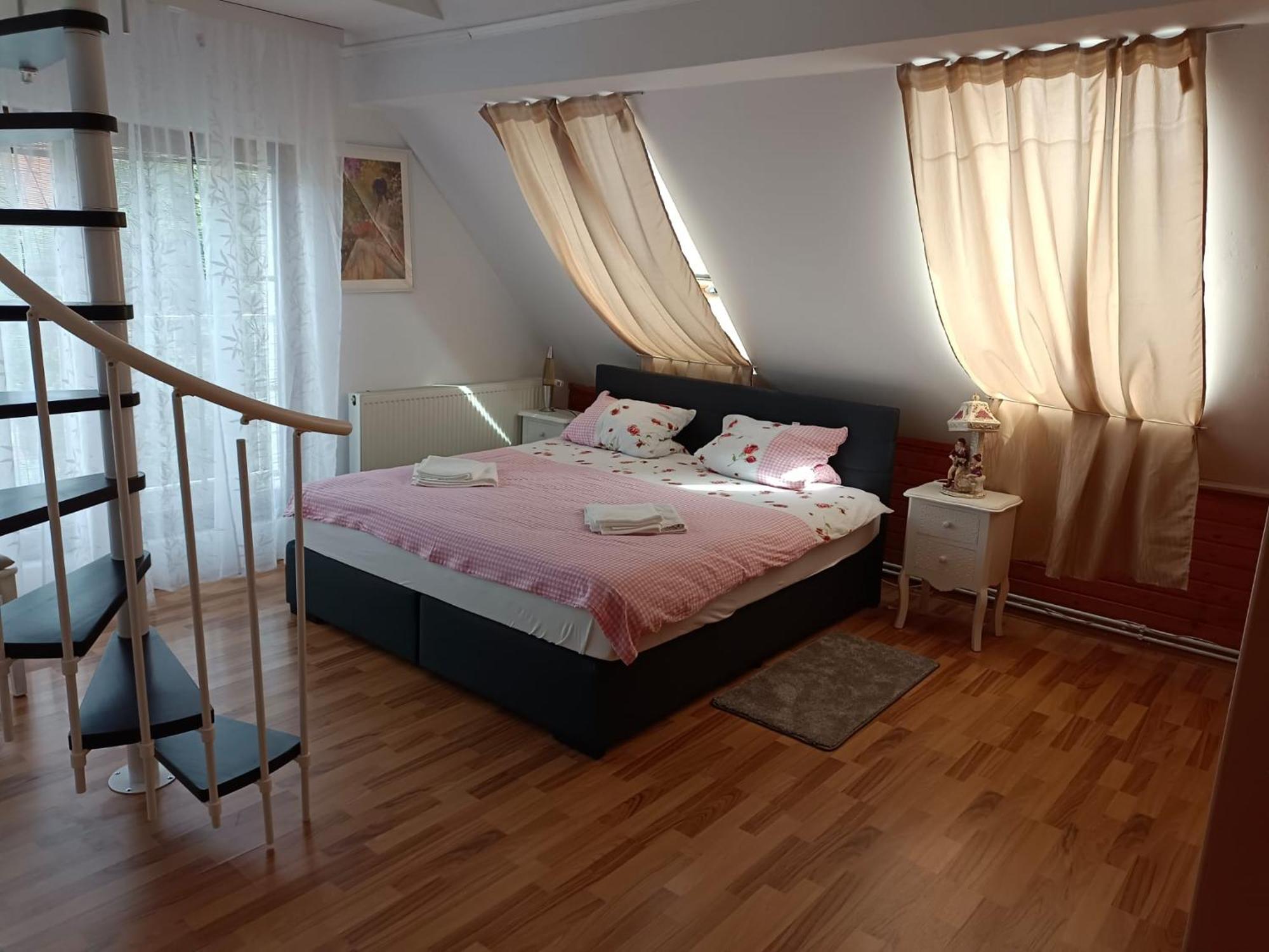 Pension Donaublick Grein 2 In Stifterstrasse19. Apartment ภายนอก รูปภาพ